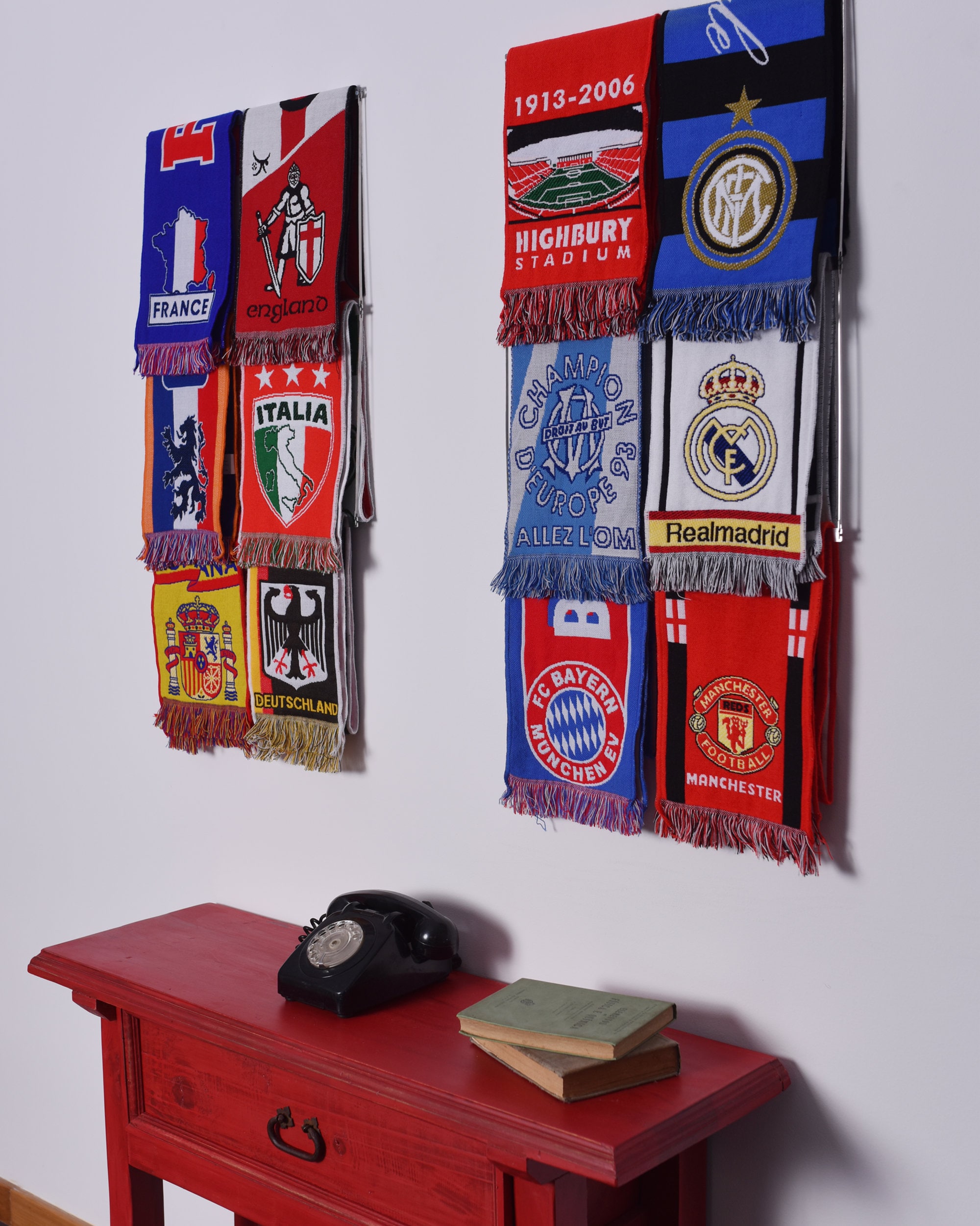 how to hang soccer scarves